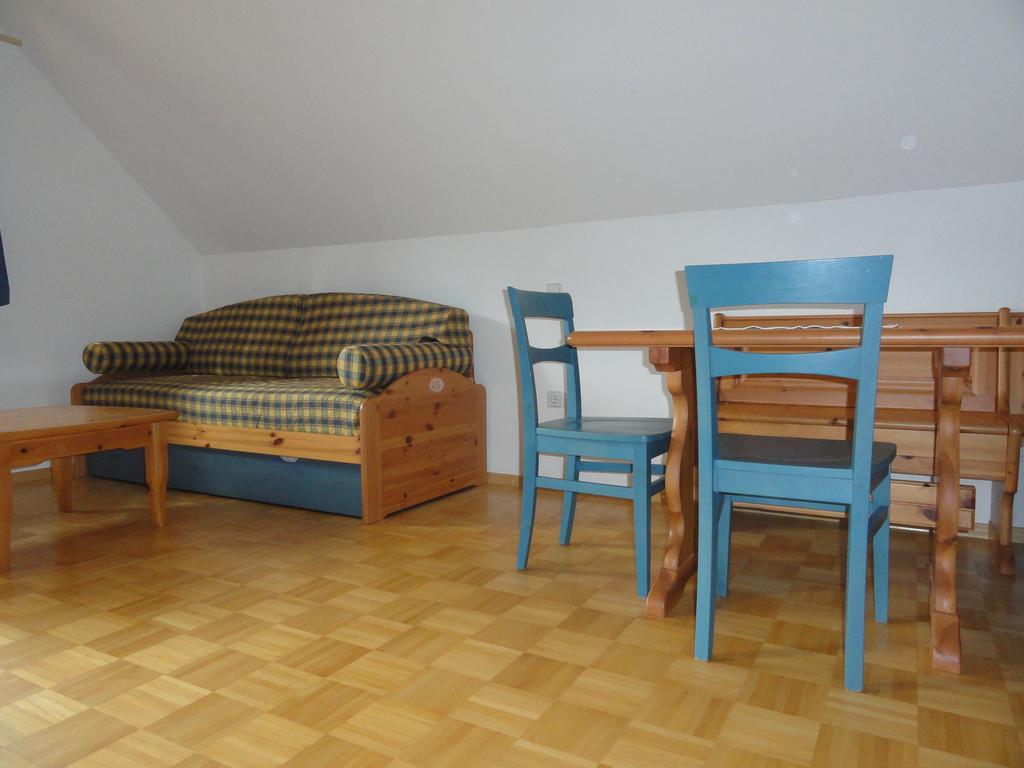 בוהינסקה בלה Farm Stay Dolinar Krainer חדר תמונה